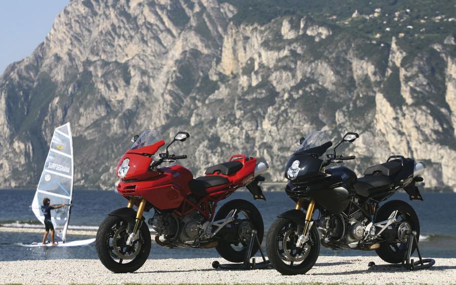 Ducati Multistrada 1100 S